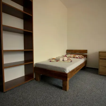 Apartman Nadrazni