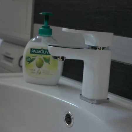 شقة Apartman Nadrazni *